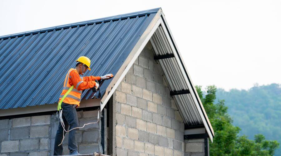Professional Flat Roofing Installation in Drayden, MD